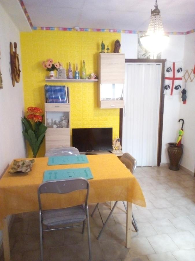 Al Mare, Al Sole, Si', Ma Nella Casa Del Minatore Буджерру Екстер'єр фото
