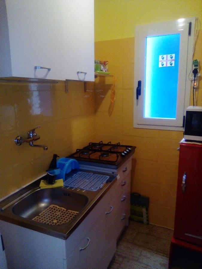 Al Mare, Al Sole, Si', Ma Nella Casa Del Minatore Буджерру Екстер'єр фото